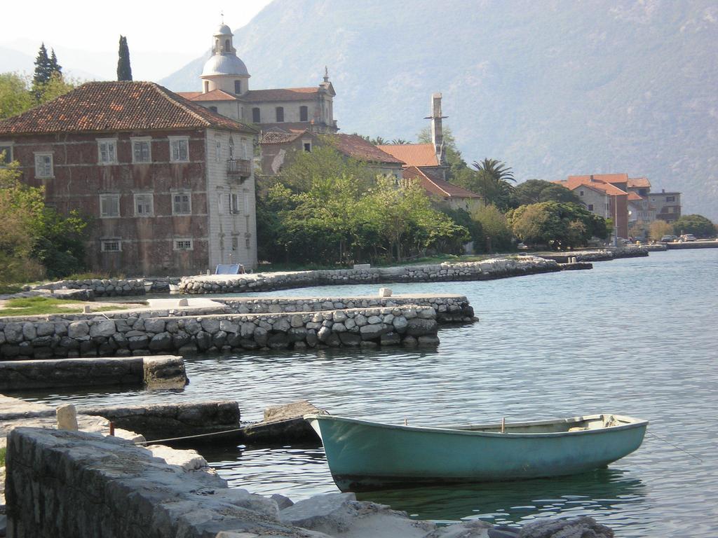 Apartments Saxo Kotor Exterior photo