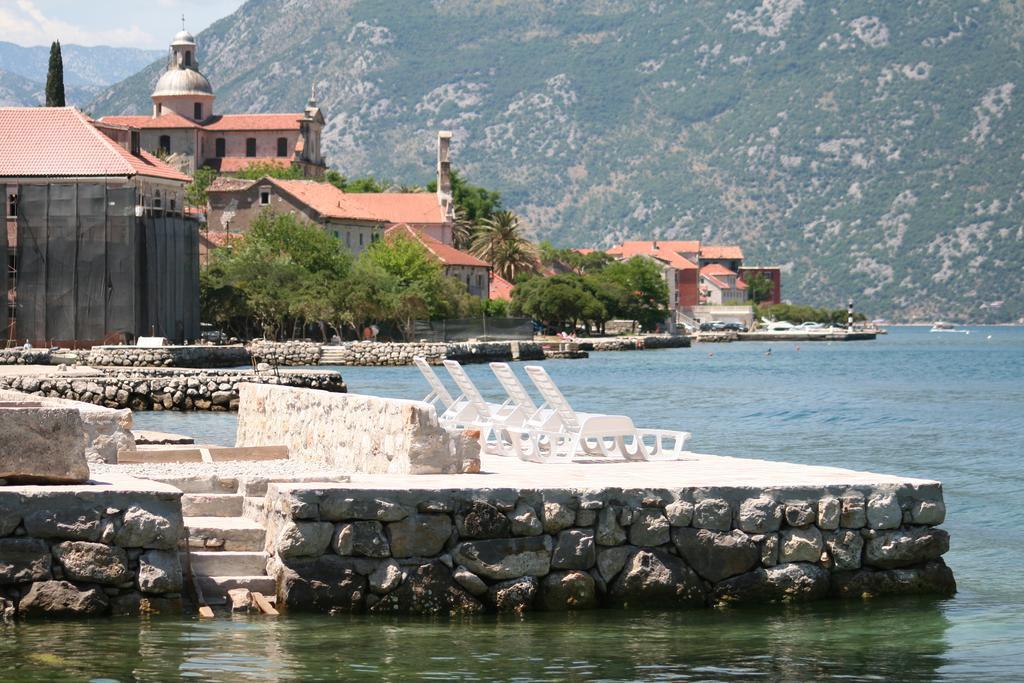 Apartments Saxo Kotor Exterior photo